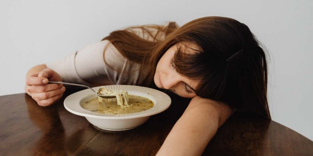 gun-icinde-surekli-yorgun-hissetmek